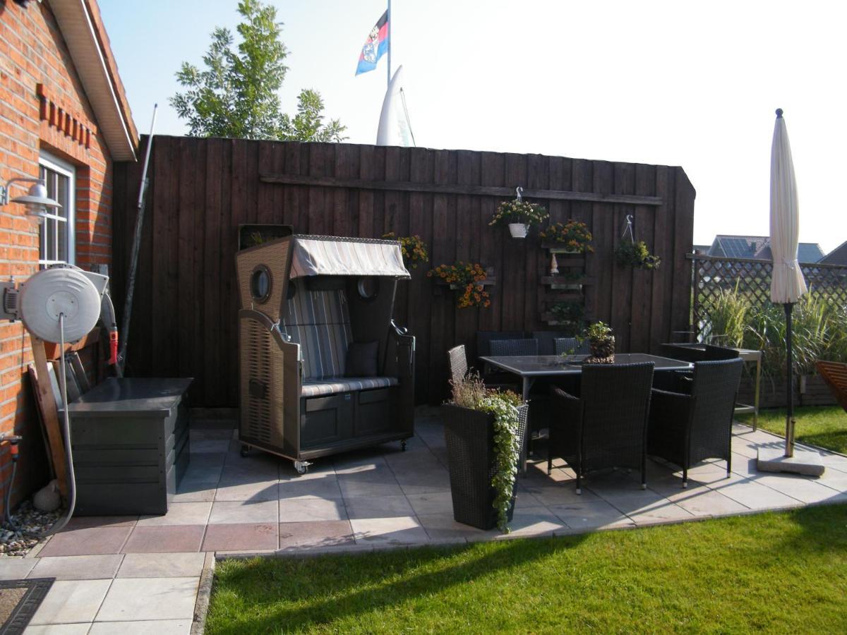 Gastehaus " Schone Aussicht " Apartment Neuharlingersiel Luaran gambar